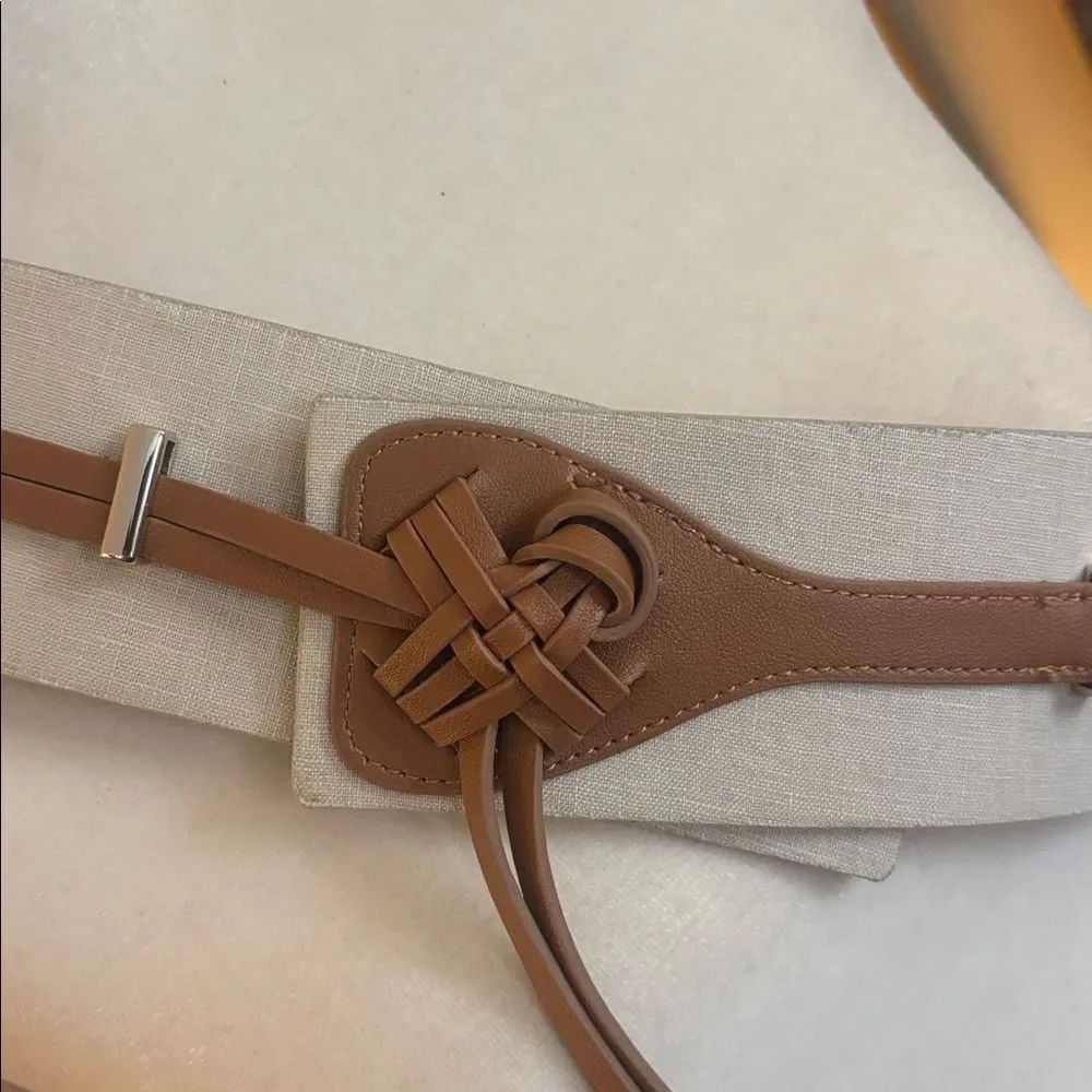 White House Black Market Tan and Cream Belt - XL